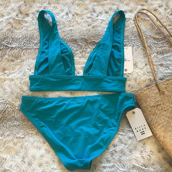 Billabong Women's Blue Bikini Set - Picture 4 of 4